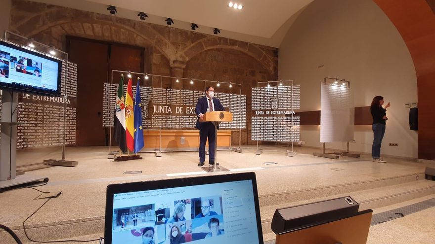 Extremadura prorroga las restricciones actuales una semana más y elimina el límite de espectadores a los toros