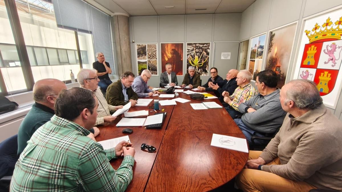 Reunión de una Junta Consultiva de una Reserva de Caza de la Junta en la provincia de León.