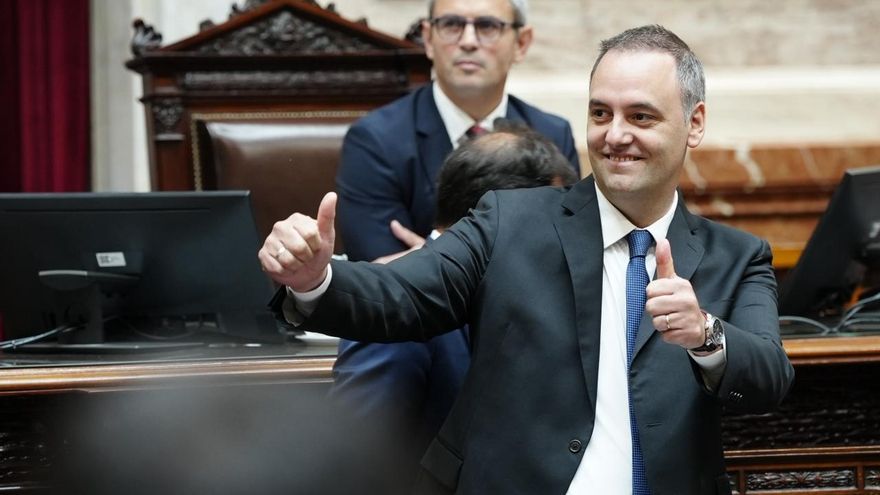 "No cometí ningún delito; no voy a renunciar, estoy acá dando la cara": Adorni habló sobre sus viajes y su patrimonio