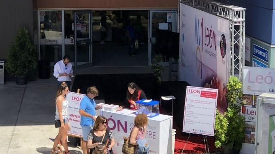 Stand de León en la Feria de Muestras de Asturias.