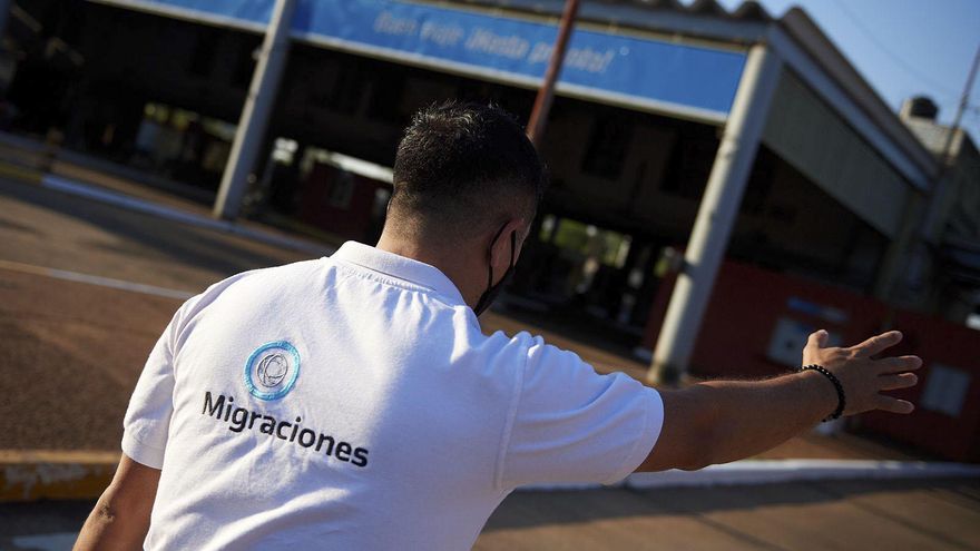 Argentina habilitó las fronteras terrestres de Mendoza y Misiones para el ingreso de turistas