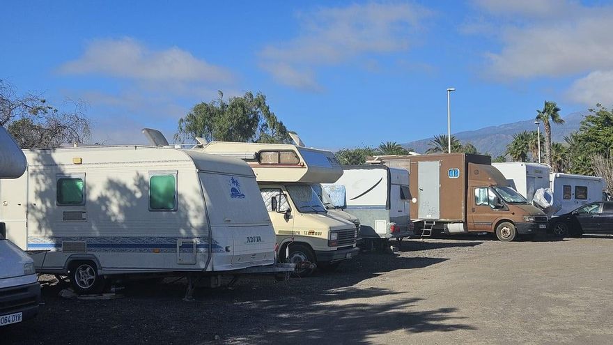 La patronal hotelera de Tenerife pide una regulación común para las autocaravanas en Canarias