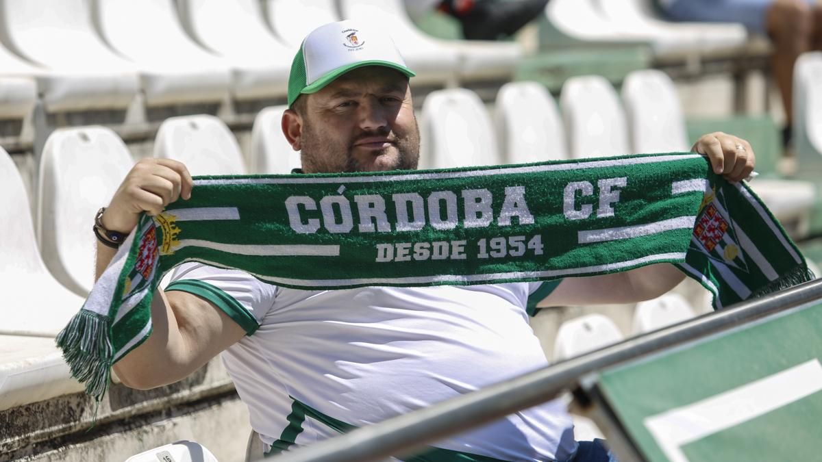 Grada Blanquiverde del Córdoba CF - Sporting de Gijón