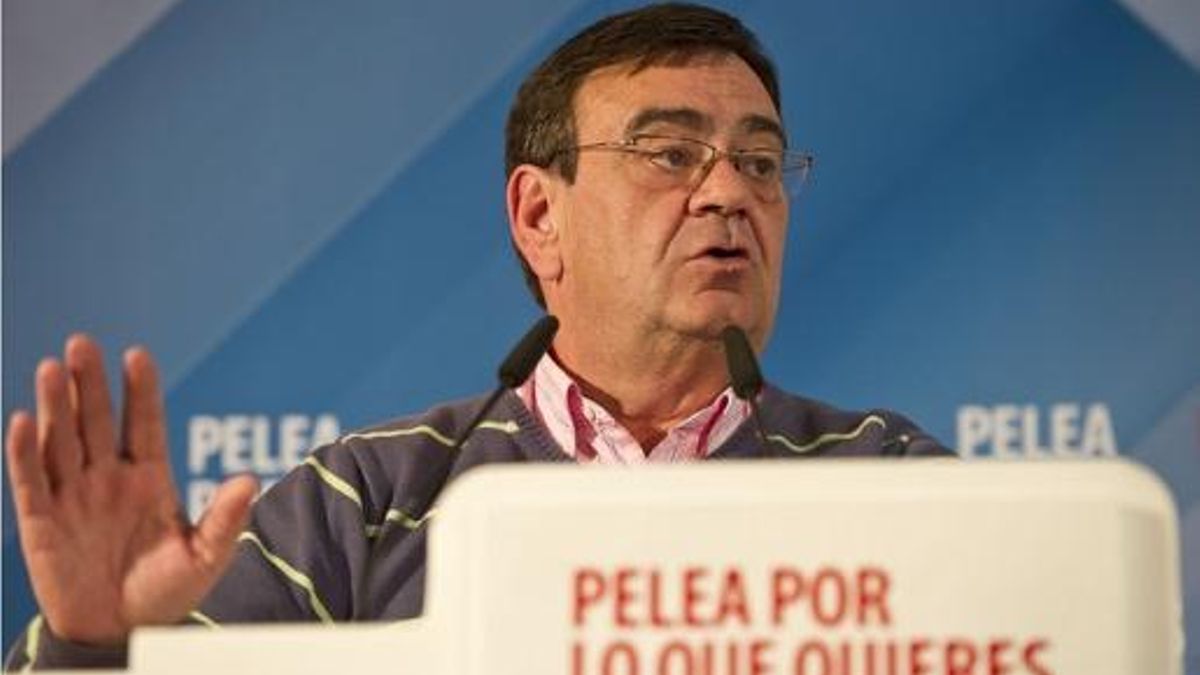Miguel Ángel González Vega durante un mitin electoral del PSOE de Cantabria.