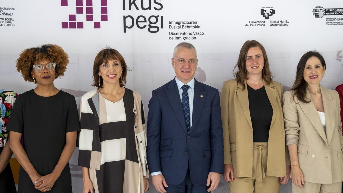 Celebración del XX aniversario del Observatorio Vasco de Inmigración-Ikuspegi, en Bizkaia Aretoa de Bilbao