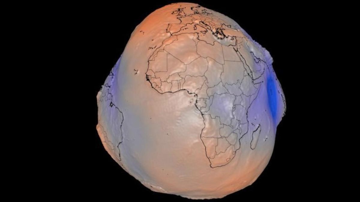 La NASA no cambia la forma de la Tierra: solo ha exagerado los relieves 10.000 veces para hacer visible la gravedad