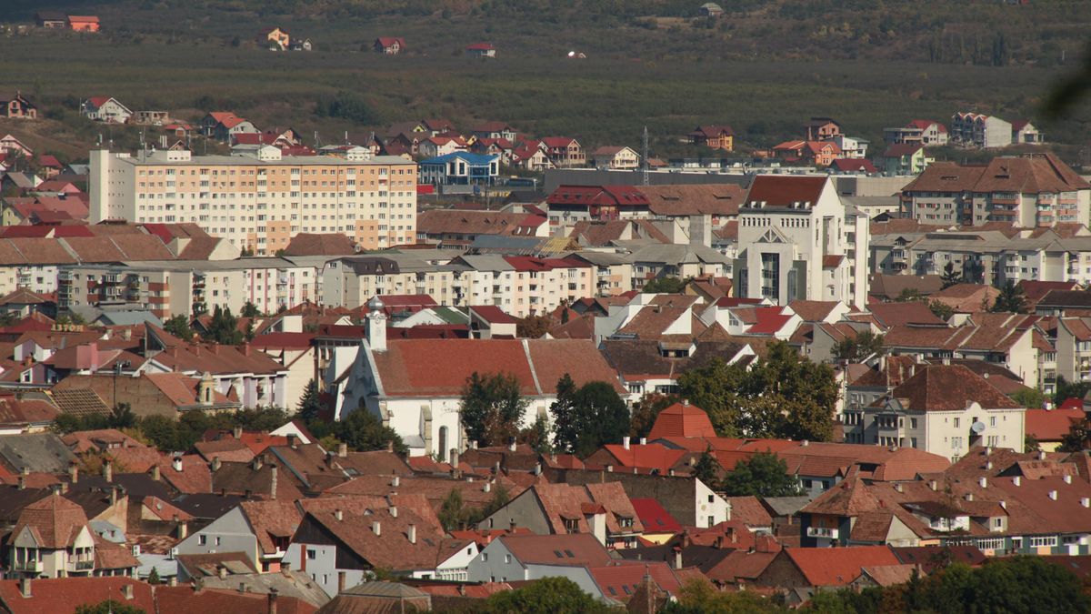 Un viaje al norte de Los Cárpatos: Tras las huellas del Drácula literario por Bistrita y el paso del Borgo
