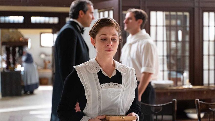 Nuevos personajes, el hallazgo de un cuerpo y un cruel engaño: el adelanto semanal de 'La Promesa'