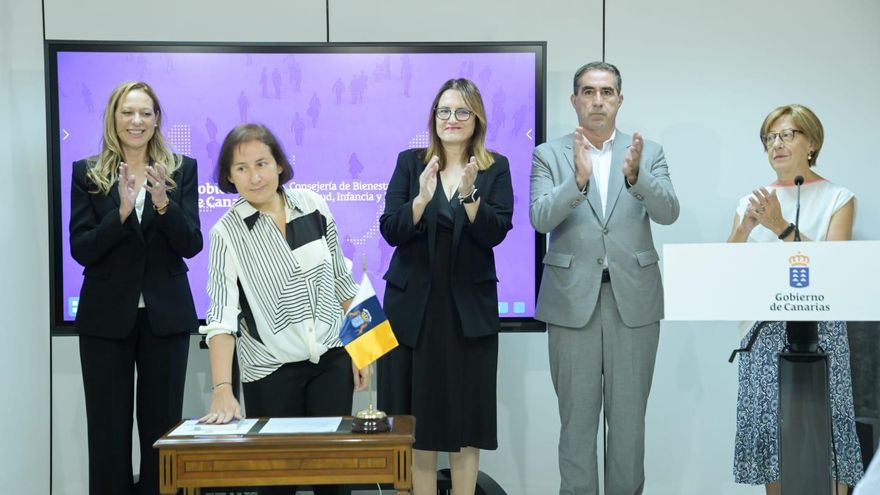 Inspección de Trabajo insta al Gobierno canario a implantar un control de horario “fiable” al personal de Dependencia para evitar que haga horas extras no pagadas