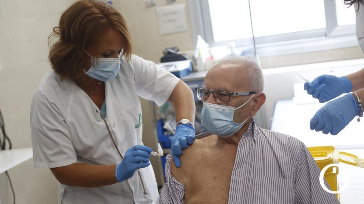 Campaña de vacunación contra la gripe y cuarta dosis contra la Covid-19