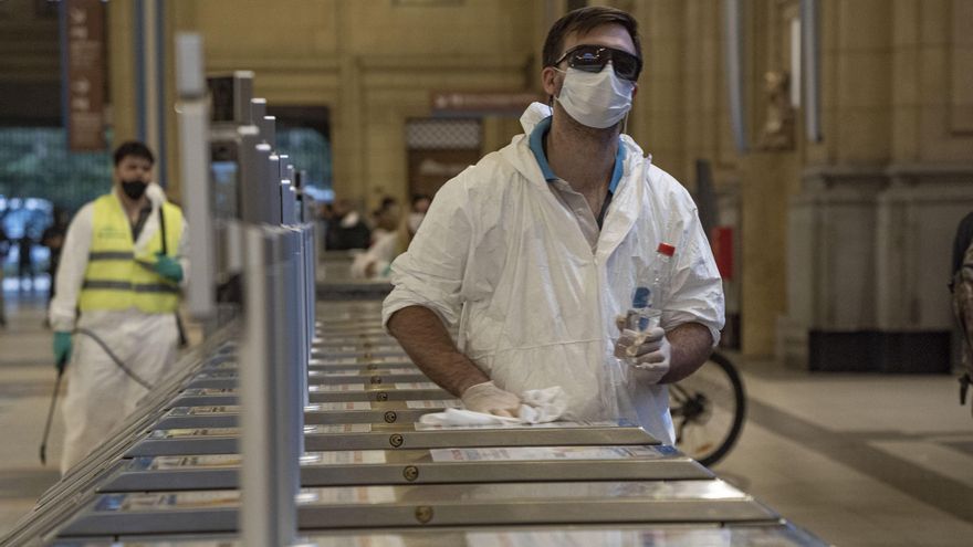 Nuevas restricciones: historias y retratos de trabajadores esenciales