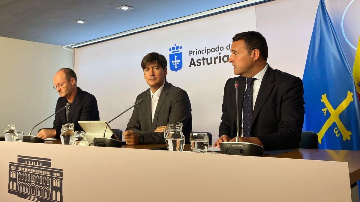 De izquierda a derecha: Javier Cueli, Borja Sánchez y Guillermo Peláez.