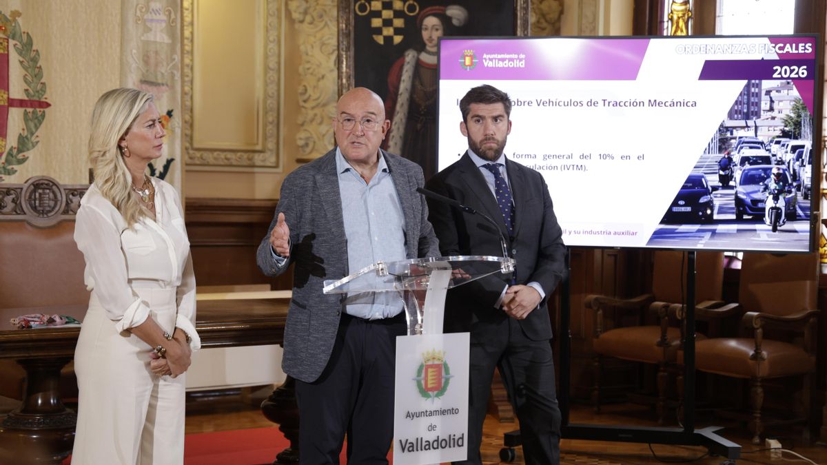 El Ayuntamiento de Valladolid introduce la bajada del impuesto de circulación dos años después de anunciarla