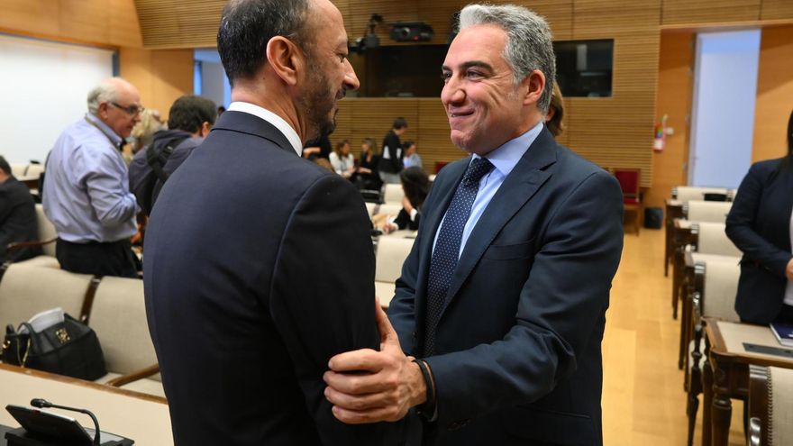 PP y PSOE abren una guerra fría con las comisiones de investigación de las mascarillas