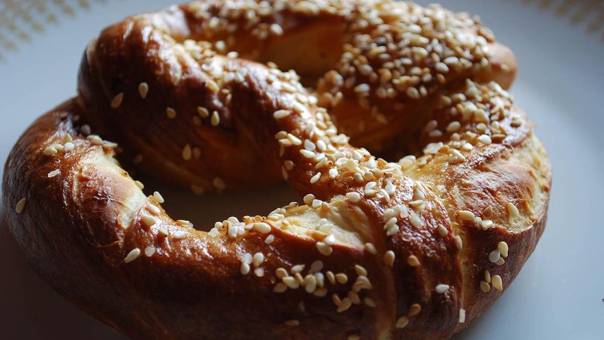 Ábrete, covrig de sésamo