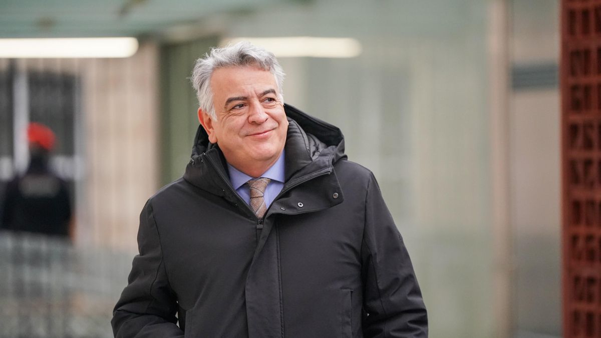 Javier de Andrés asume temporalmente el control del PP de Bizkaia ante el informe de incompatibilidad de Amaya Fernández