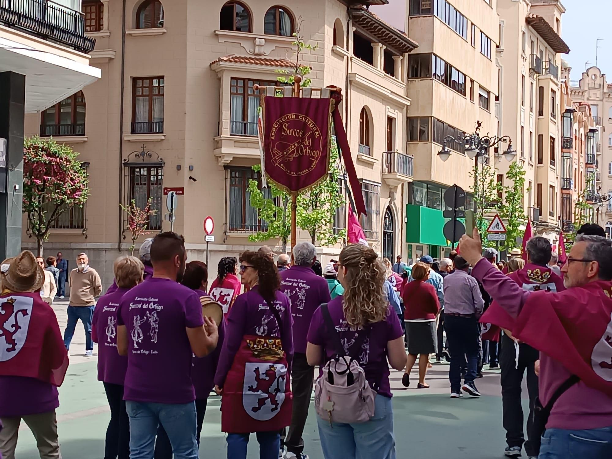 Cientos de personas exigen el 23 de abril el camino de 'León solo' y en libertad