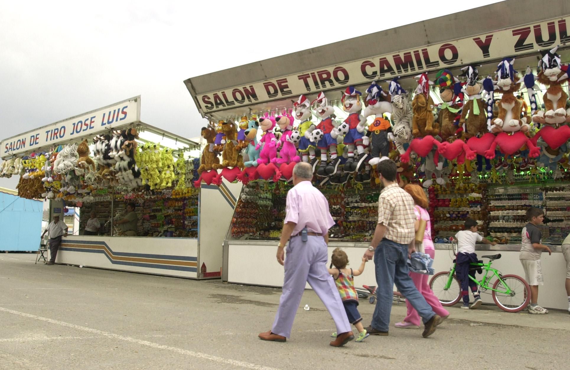 Tómbolas y casetas en 2000