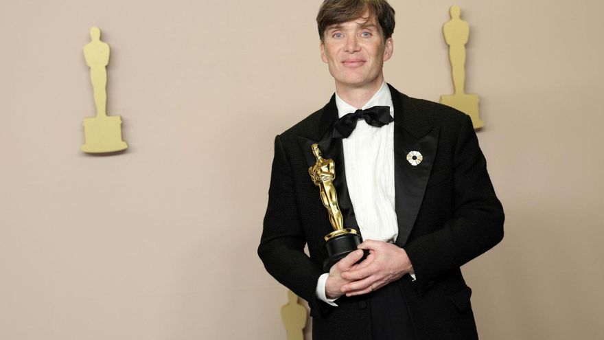 ‘Oppenheimer’ arrasa en unos Oscar que consagran a Christopher Nolan y se olvidan de ‘Barbie’