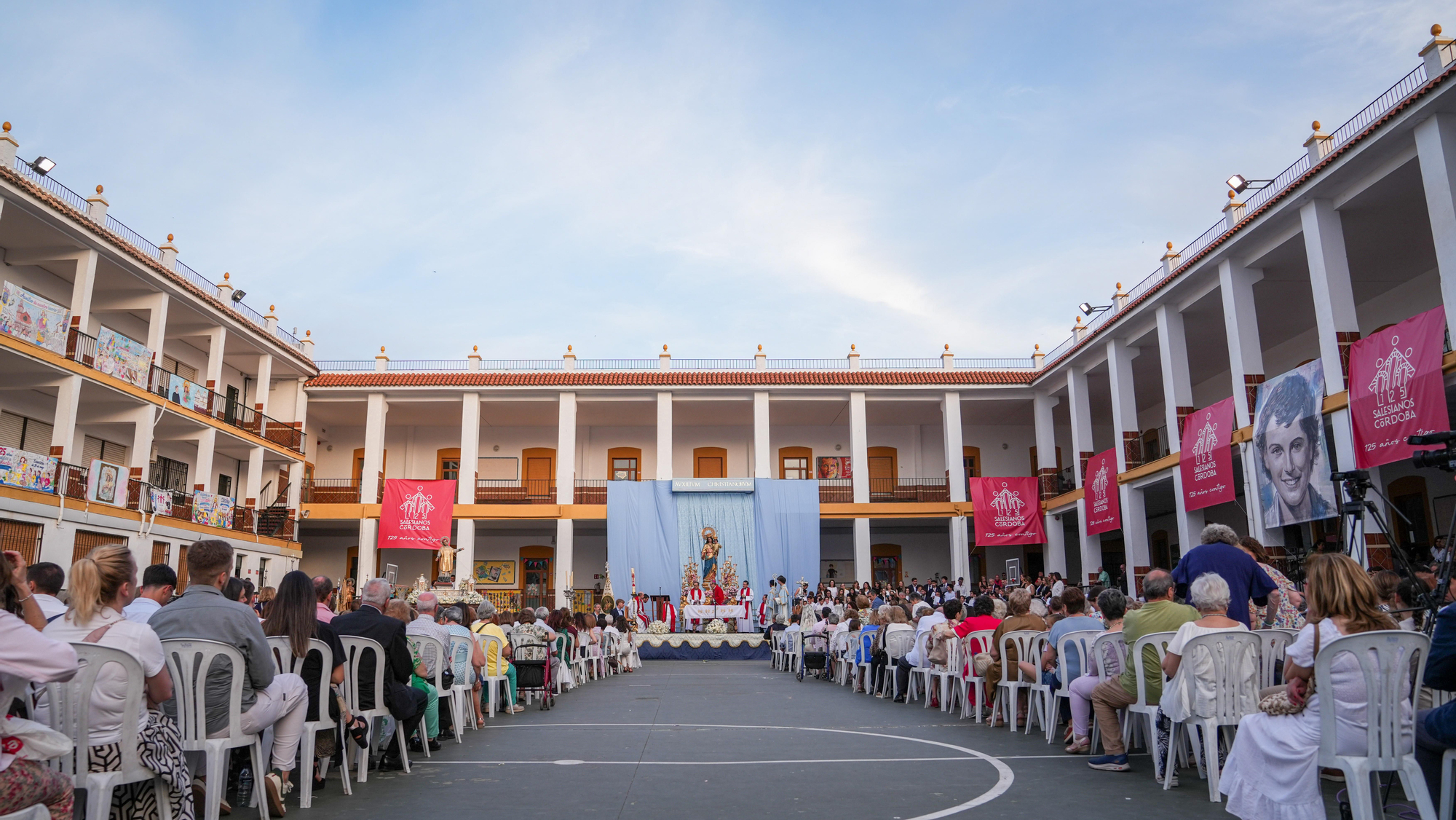 Procesión de la Virgen María Auxiliadora