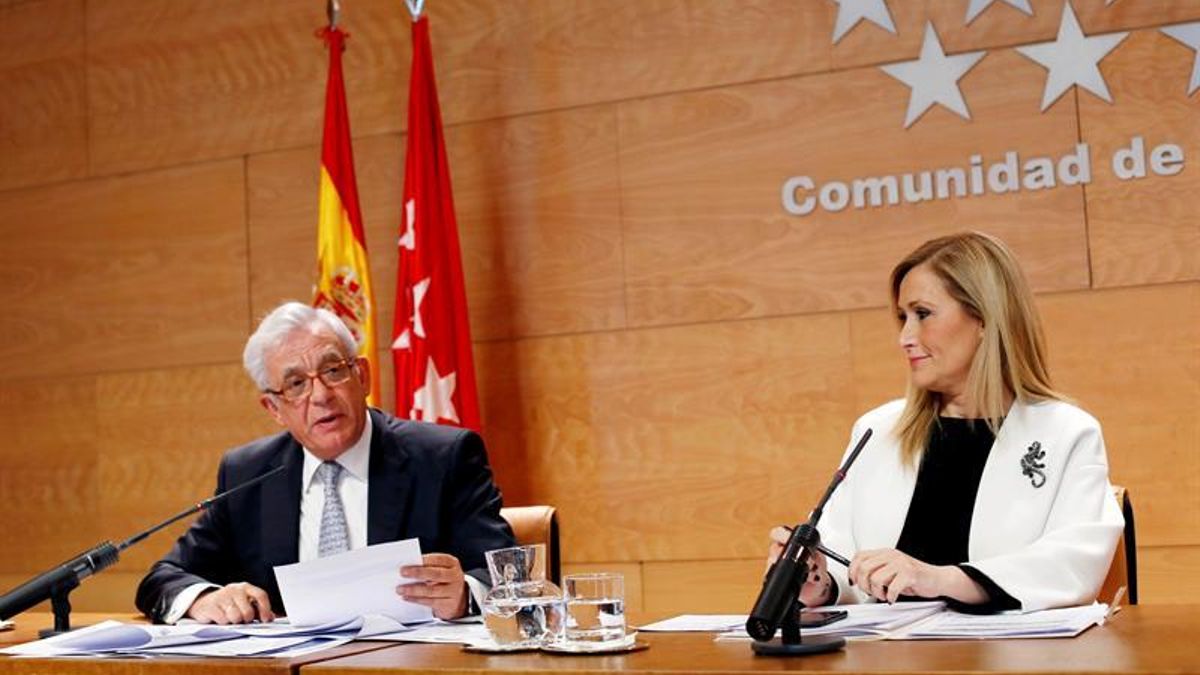 Cristina Cifuentes y Jesús Sánchez Martos.