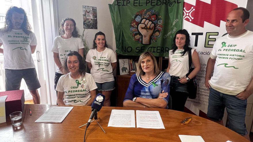 Rueda de prensa del STEC y el AMPA del CEIP El Pedregal