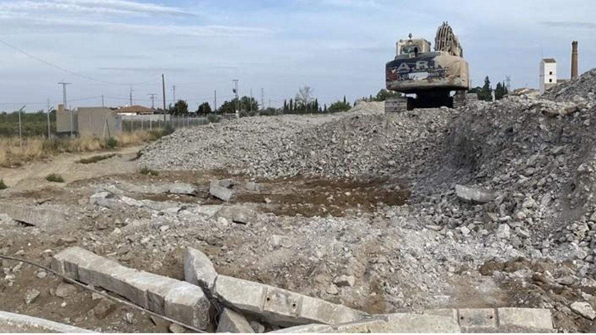 Alertan de que Adif planea destruir 35.000 traviesas que permitirían reabrir el ramal de tren Astorga-La Bañeza