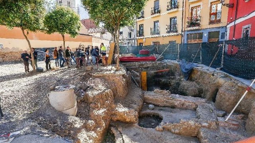 Imagen del yacimiento que será enterrado "temporalmente" hasta que haya un proyecto de musealización, sin fecha. / Carlos S. Campillo / ICAL