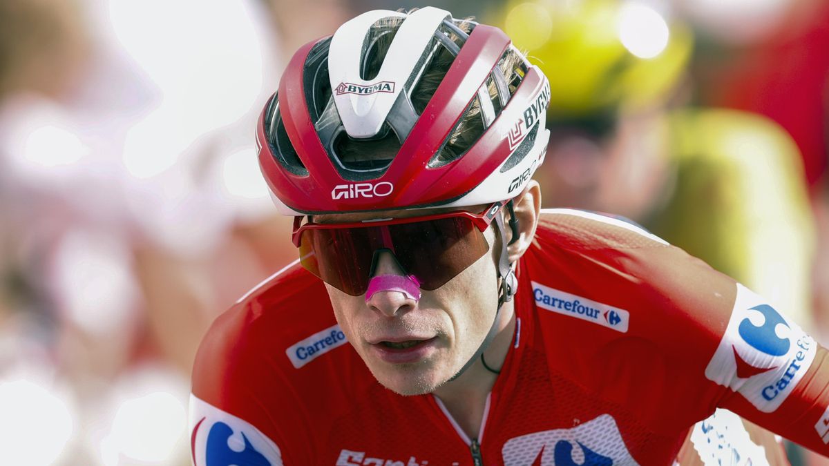 La Vuelta se decide en la Bola del Mundo: Vingegaard defiende liderato en un final marcado por nuevas protestas