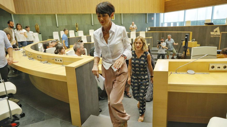 Maddalen Iriarte, de EH Bildu, cuando se acreditó en las Juntas Generales de Gipuzkoa