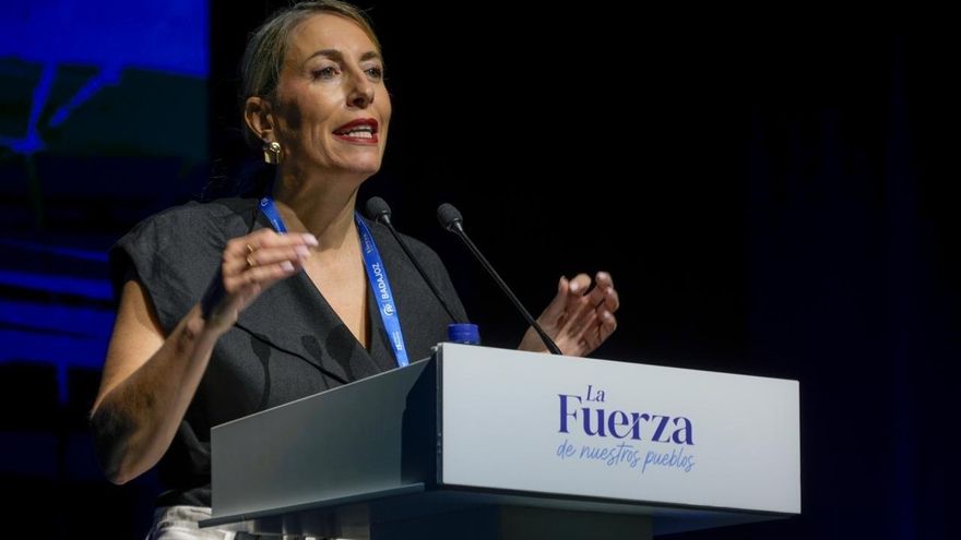 La presidenta del PP de Extremadura, María Guardiola, durante la clausura del XV Congreso Provincial del PP de Badajoz.