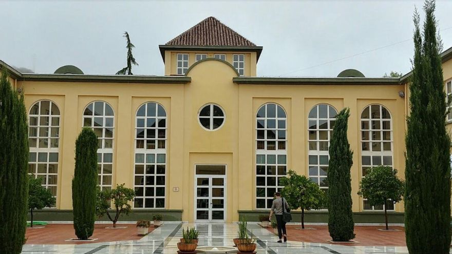 35 años trabajando para mejorar la sanidad: la Escuela Andaluza de Salud Pública defiende su trayectoria contra los planes de cierre