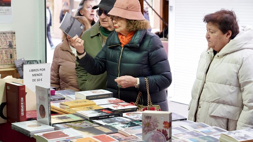 La gastronomía protagoniza la Feria del Libro de León que se celebra del 15 al 25 de mayo