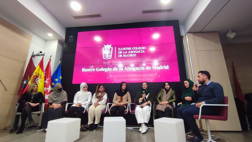 El Gobierno concede el visado a 21 juezas y fiscalas afganas que llevaban meses esperando una respuesta en Pakistán