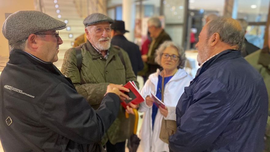 Antiguos presos políticos del franquismo en Sevilla: "El régimen nos encarceló y torturó, pero no pudieron con nosotros"