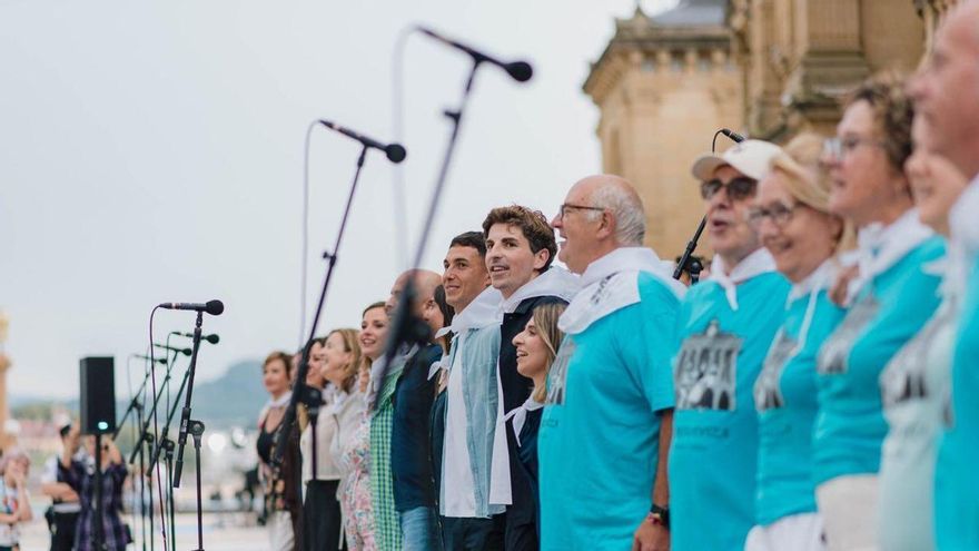 Donostia compromete 416 cenas diarias a personas sin hogar tras el controvertido veto a la iniciativa ciudadana KAS