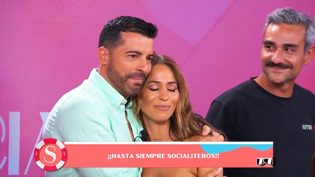 Antonio Santana y María Verdoy, emocionados en la despedida de 'Socialité'