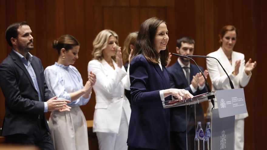 Traspaso de la cartera al nuevo ministro de Derechos Sociales, Consumo y Agenda 2030 Pablo Bustinduy