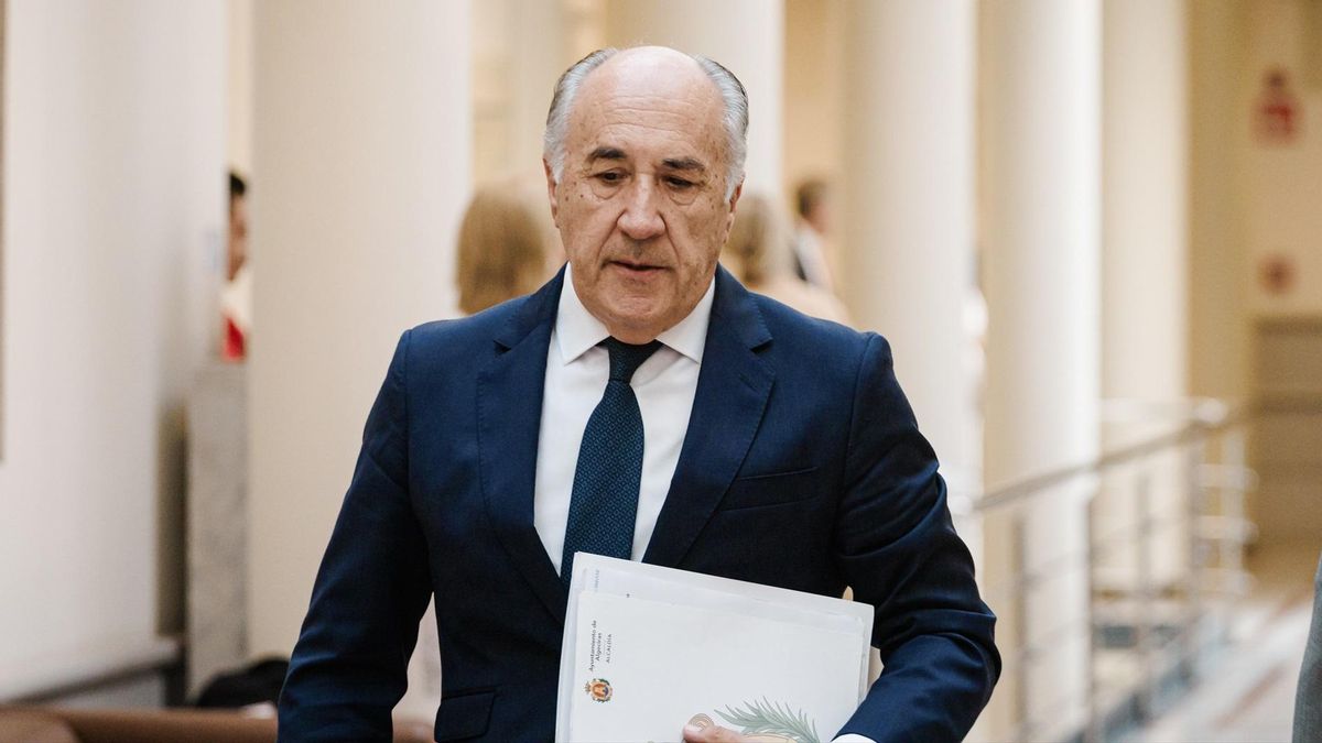 La dimisión a medias del alcalde de Algeciras pone el foco sobre la gestión de las denuncias de acoso en el PP andaluz