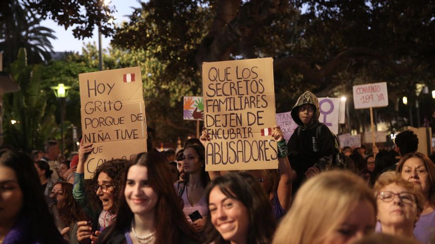 Manifestación por el 8M en Gran Canaria.
