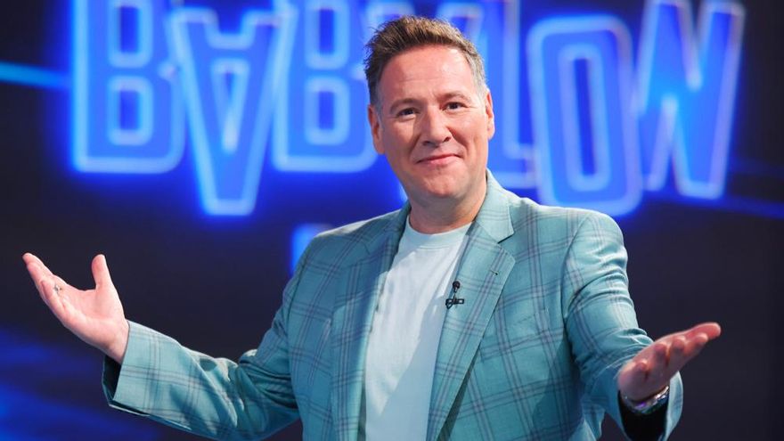 Latre se diferencia del "filtro Motos" y cuenta qué se ha dicho con Broncano: "Sé el desierto por el que vamos a pasar"