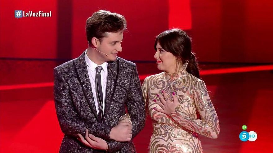 Gabriele y Alba en el duelo final de La Voz