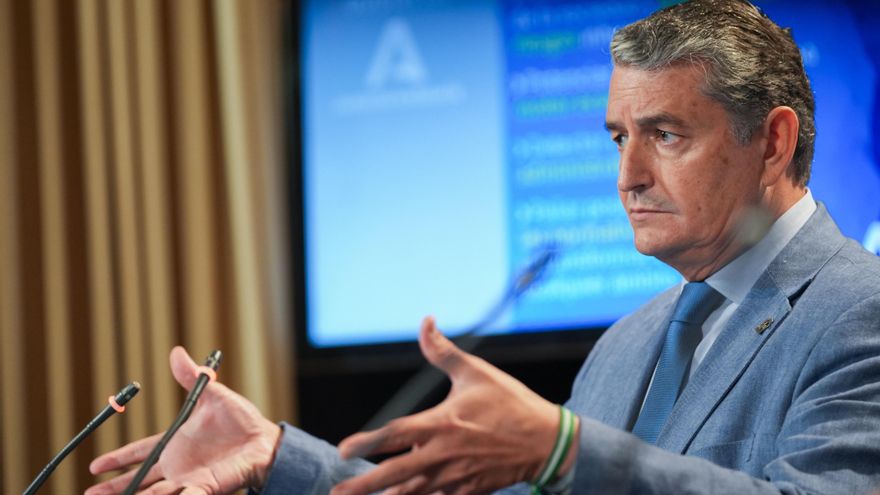 El consejero de la Presidencia, Antonio Sanz, este martes en la rueda de prensa del Consejo de Gobierno.