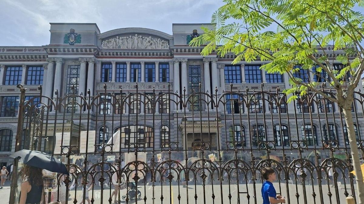 Colegio público Indautxuko Eskola, en Bilbao, que según denuncian las familias alcanza los 36 grados
