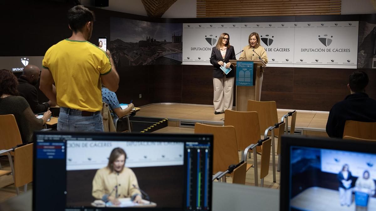 Los balnearios de Cáceres abren sus puertas gratis a 1.600 mayores dentro del programa 'Senior y Saludable'