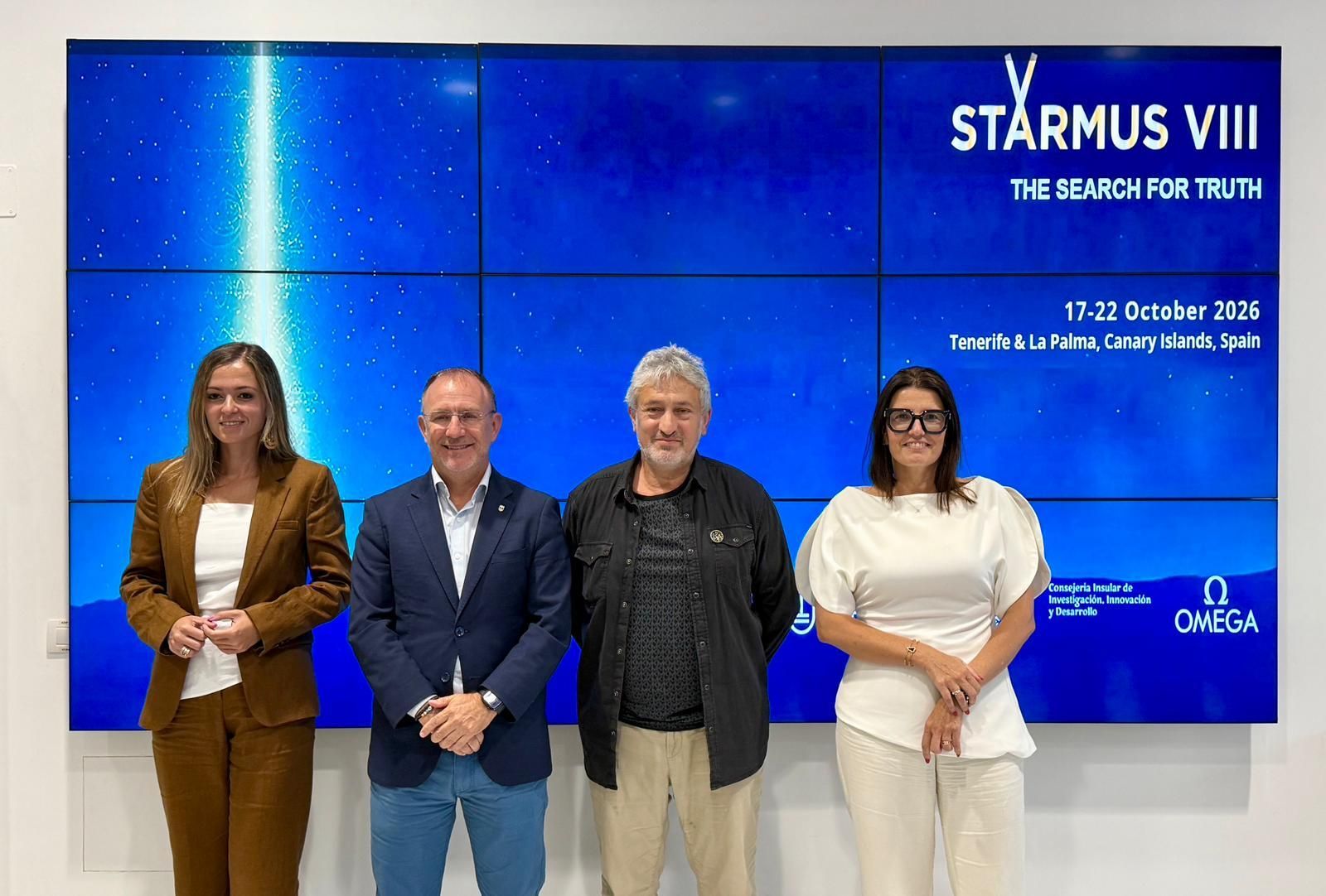 Miriam Perestelo, Sergio Rodríguez, Garik Israelian y Raquel Rebollo.