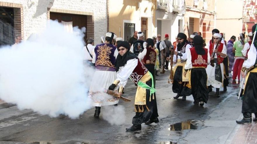 Vox advierte de la "competencia" de la "llegada de otras culturas" para las fiestas de un pueblo de Albacete