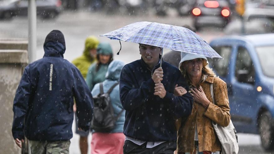 La dana Adam deja más lluvias este lunes y pone en alerta a seis comunidades