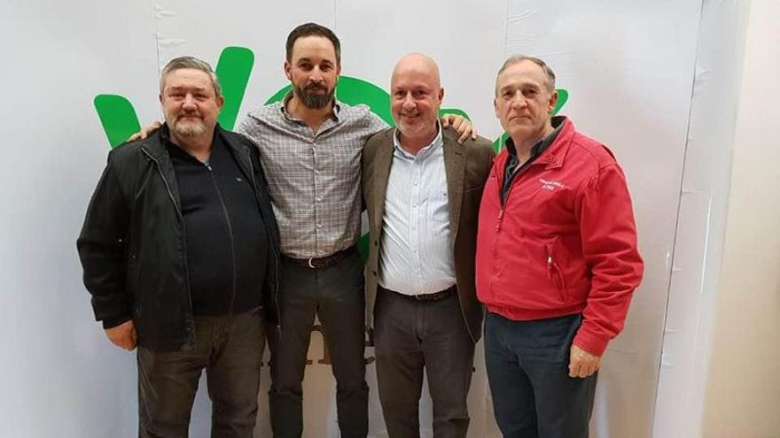 El casero de Olona en Granada: un empresario con hoteles que Vox impuso desde Madrid para las listas
