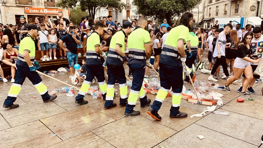 La 'cara B' de la bajada de Celedón: cuatro hospitales de campaña y 70 trabajadores de limpieza a pleno rendimiento
